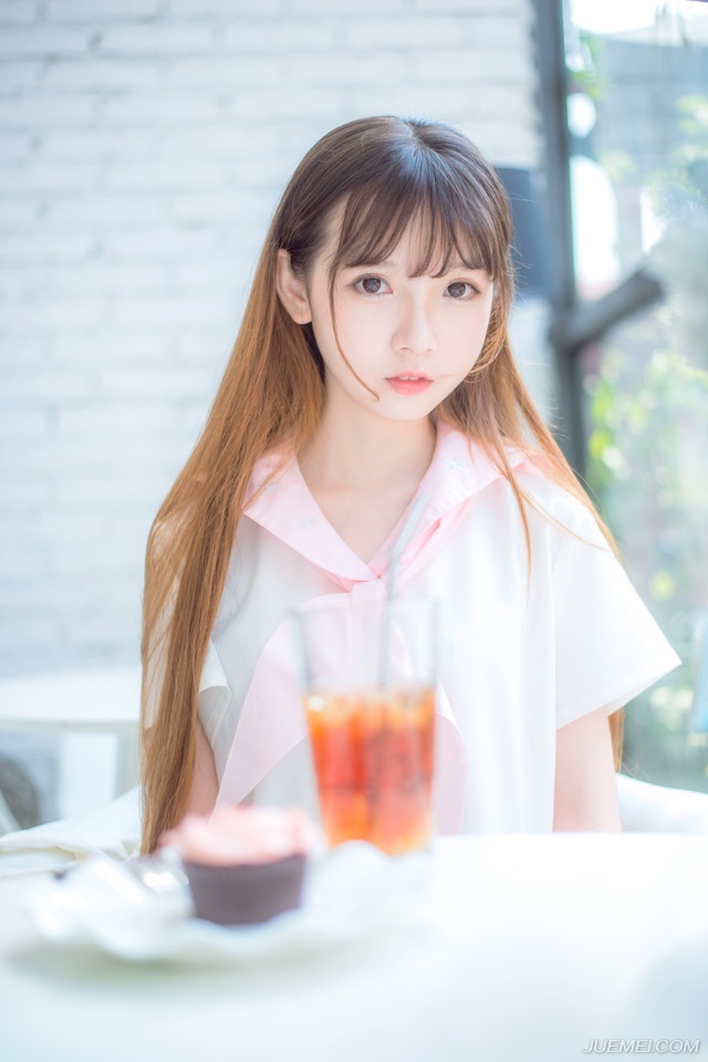 从陌生人变成陌生人，就是我们的故事。